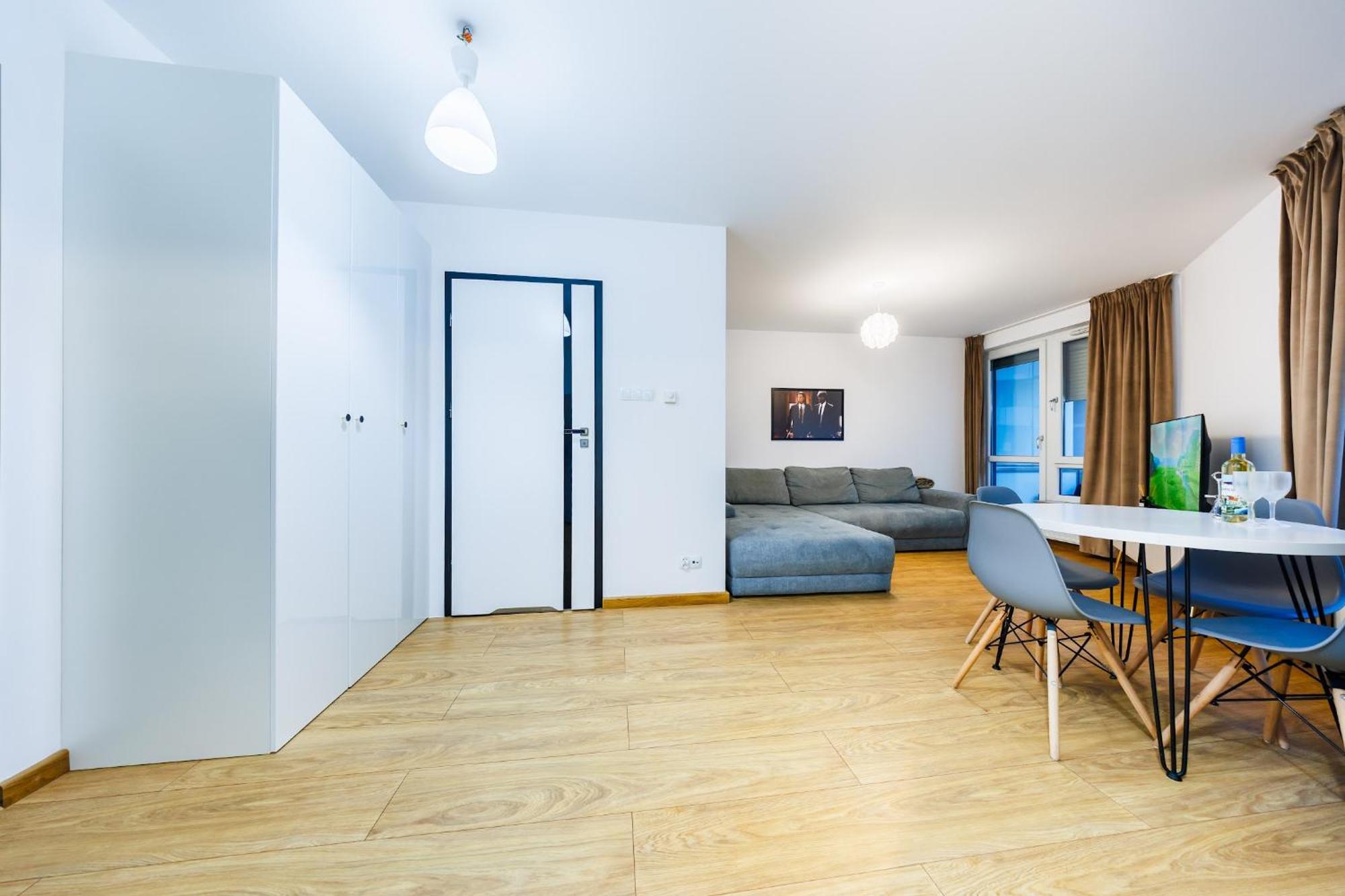 Apartamenty Zamkowe เชชูฟ ภายนอก รูปภาพ