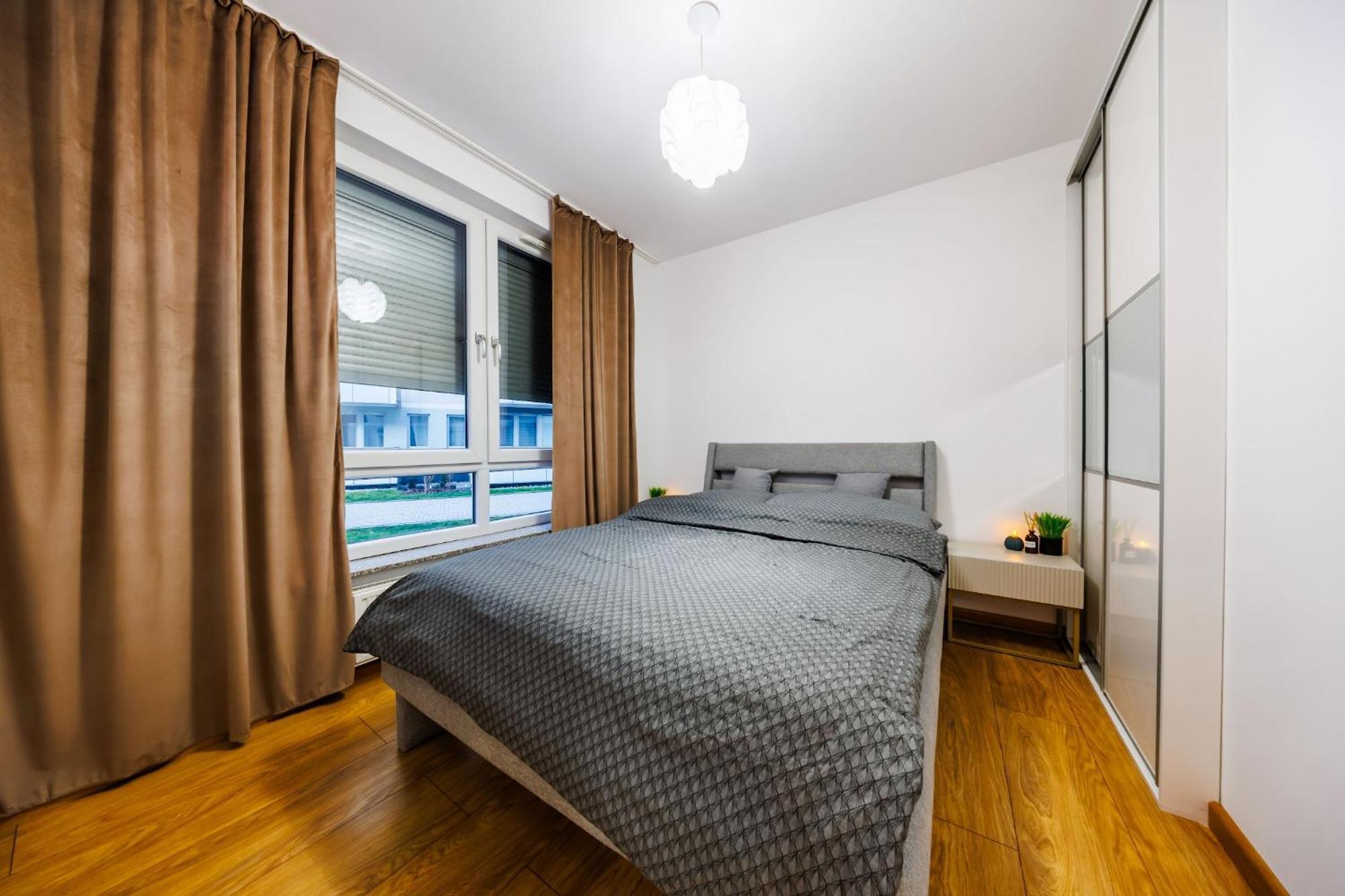 Apartamenty Zamkowe เชชูฟ ภายนอก รูปภาพ
